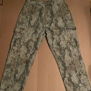 Wrangler camp cargo pants
